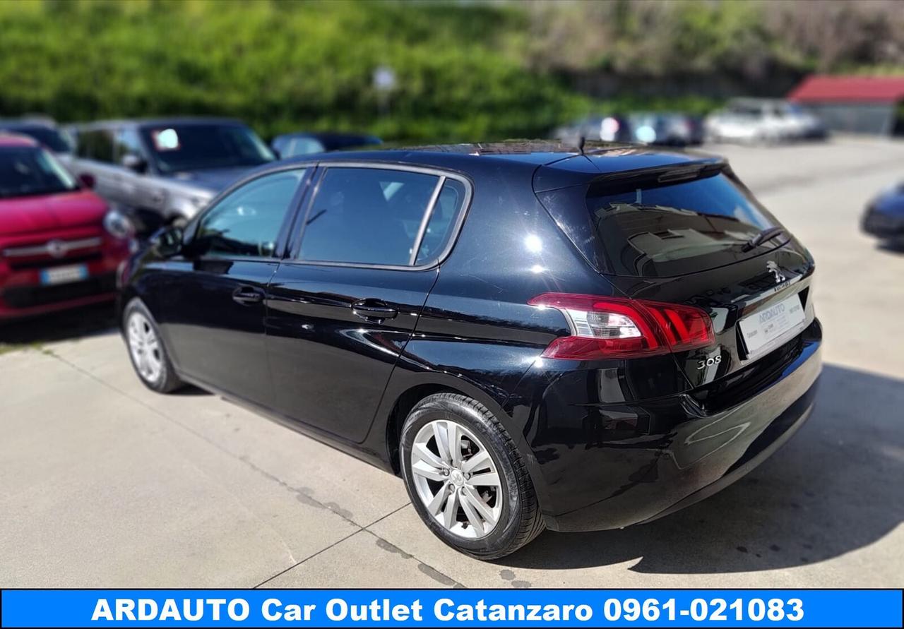 Peugeot 308 1.6 hdi 116 cv Neopatentati