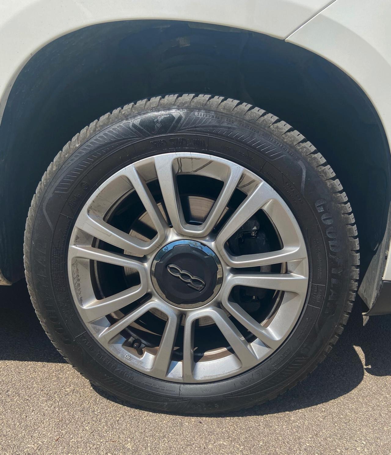 Fiat 500L 0.9 TwinAir Turbo Natural Power Mirror