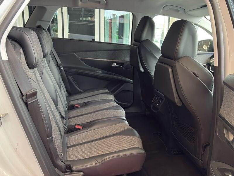 Peugeot 5008 BlueHDi 130 Allure EAT8 S/S aut.