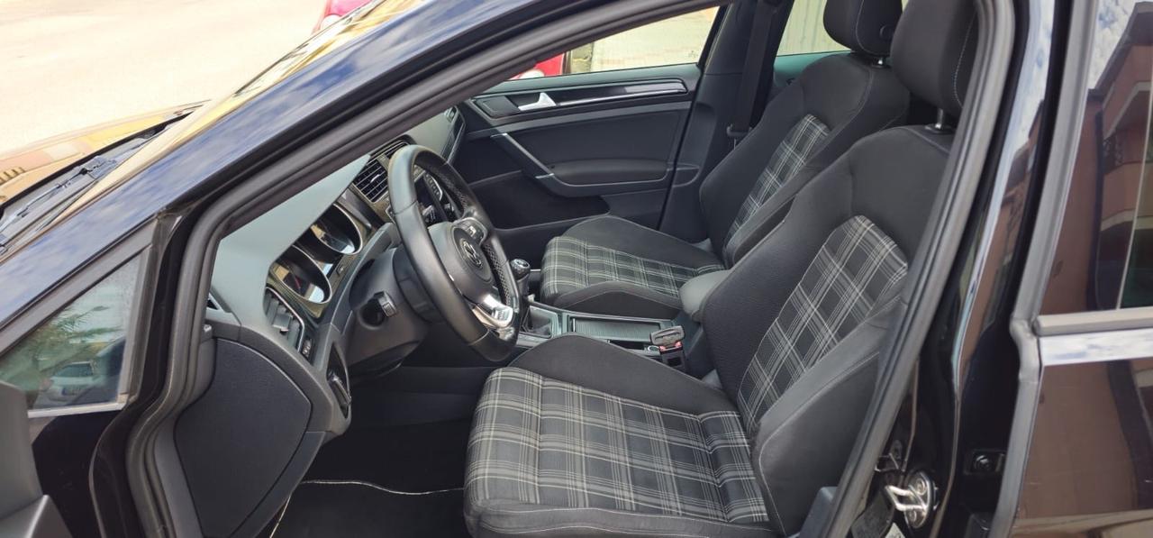 Volkswagen Golf Business GTD 2.0 TDI 5p. 4 Free BlueMotion Tech.
