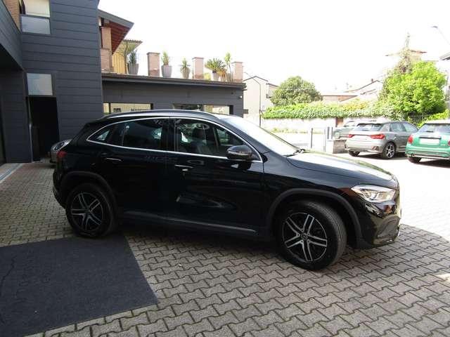 Mercedes-Benz GLA 180 d SPORT CAMBIO AUTO,CERCHI 18,FARI LED,TELECAMERA