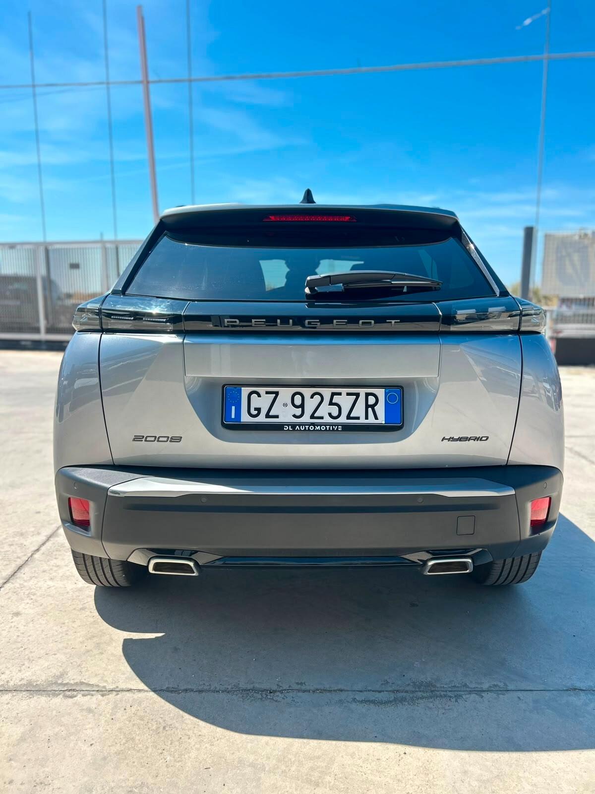 Peugeot 2008 Hybrid 145 e-DCS6 Allure