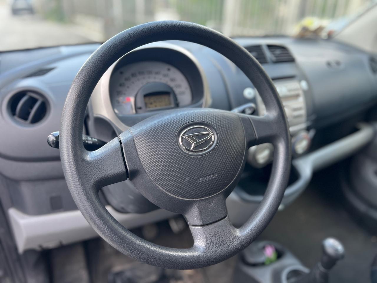 Daihatsu Sirion 1.0 12V Mio