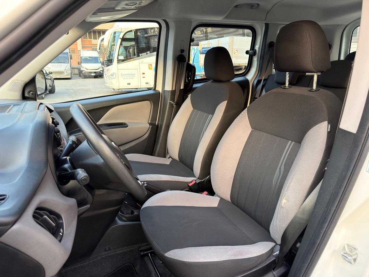 FIAT DOBLO 1.6 MJT 120cv 7 POSTI EURO 6 PERFETTA