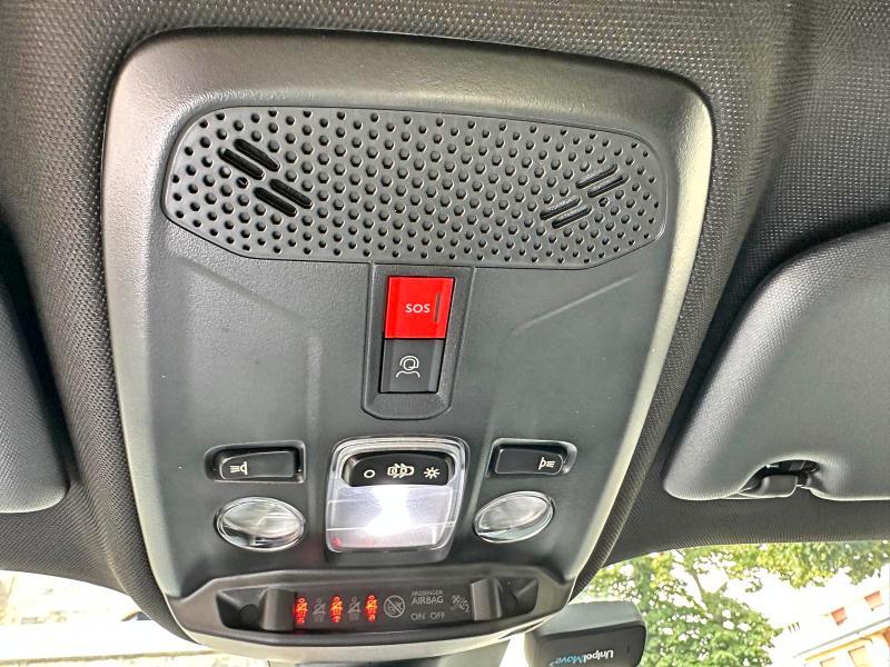 Peugeot 2008 Hybrid 136 e-DCS6 Allure Plus GARANZIA PEUGEOT