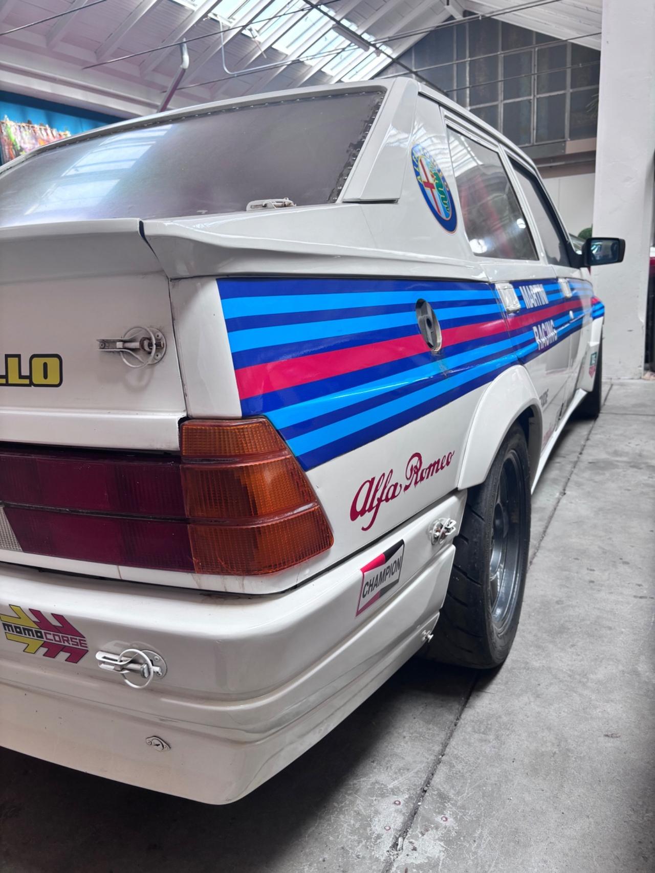 Alfa Romeo 75 V6 Pronto Pista
