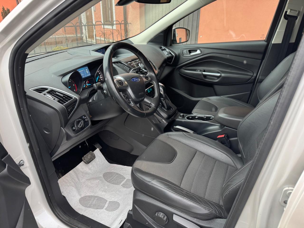 Ford Kuga 2.0 TDCI 180 CV S&S 4WD Powershift Titanium X