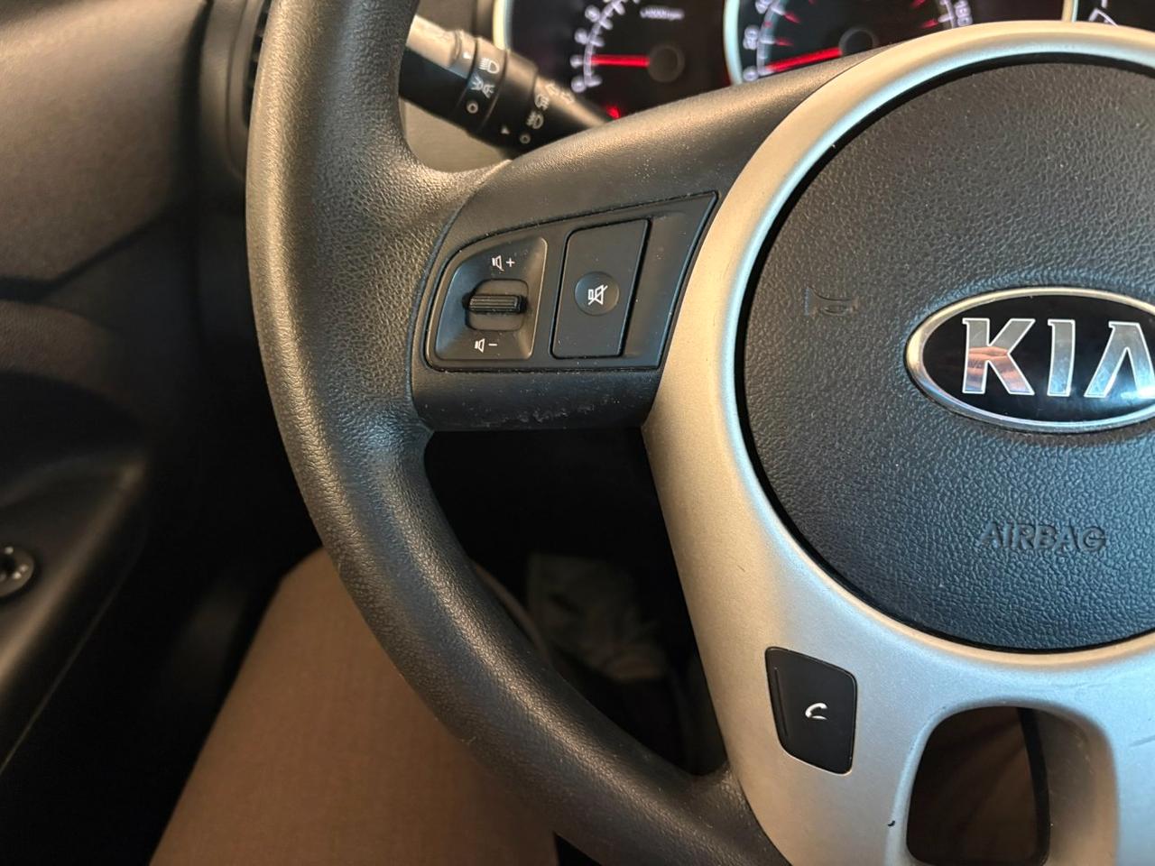Kia Venga 1.4 cvvt Cool E6