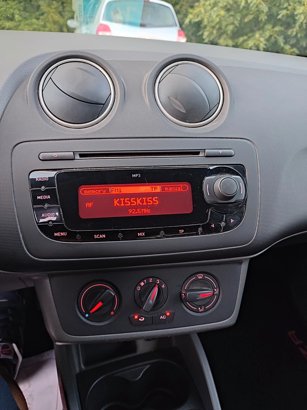 SEAT IBIZA 2010 1.2BENZINA POCHI KM PERFETTA