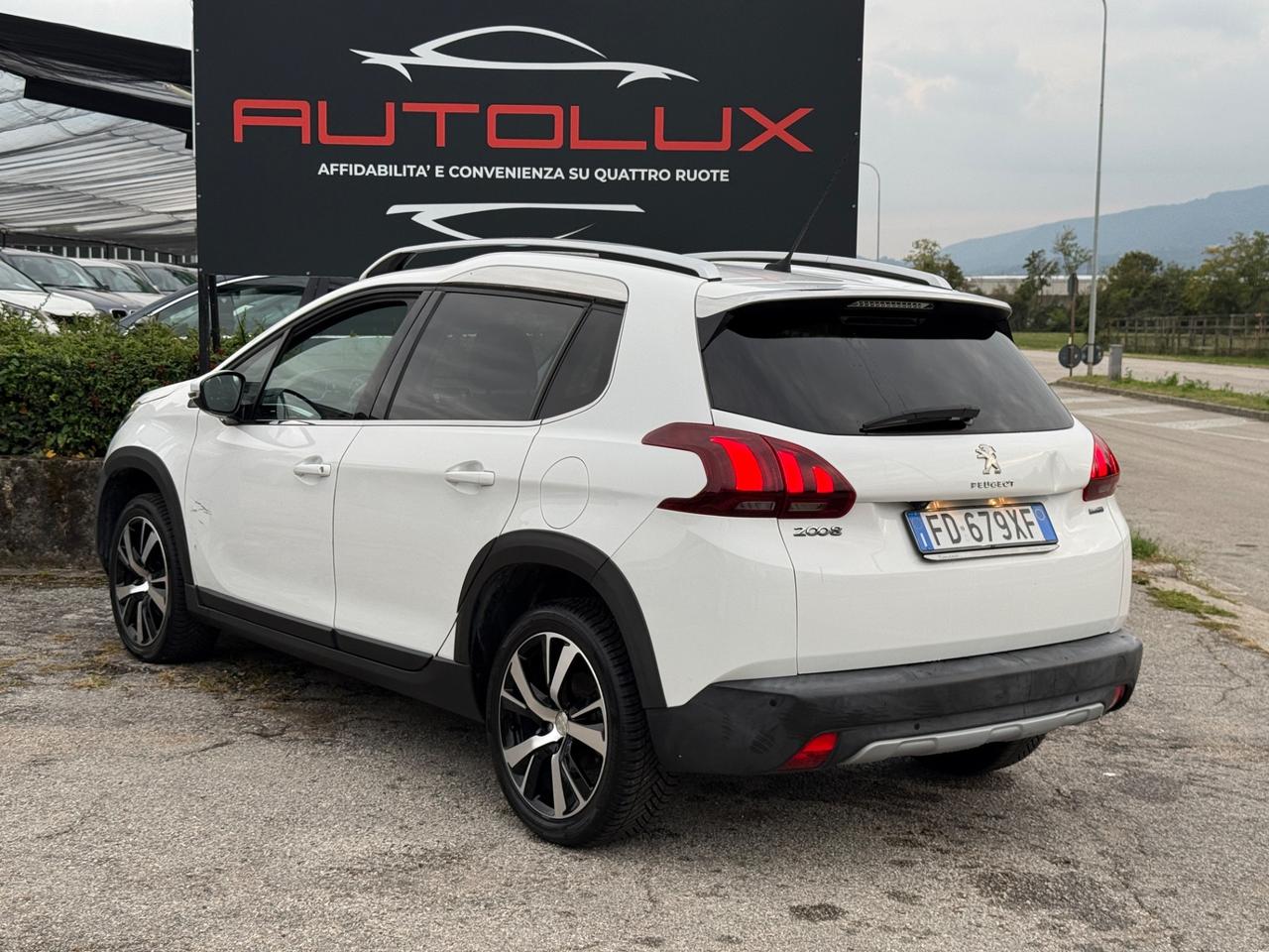 Peugeot 2008 BlueHDi 120 S&S Crossway 2016
