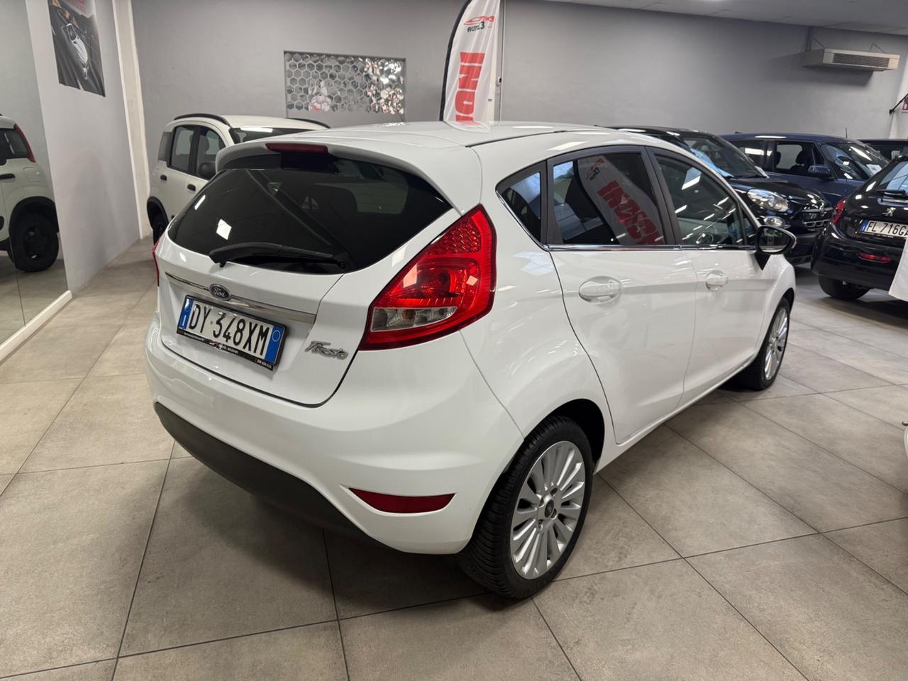 Ford Fiesta 1.4 5 porte Bz.- GPL Titanium 97CV