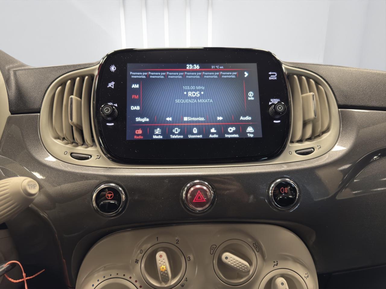 Fiat 500 1.0 hybrid 70cv