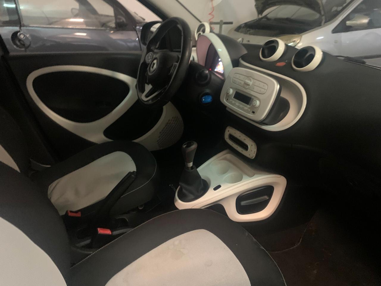 Smart ForFour 70 1.0 Passion MANUALE GARANZIA
