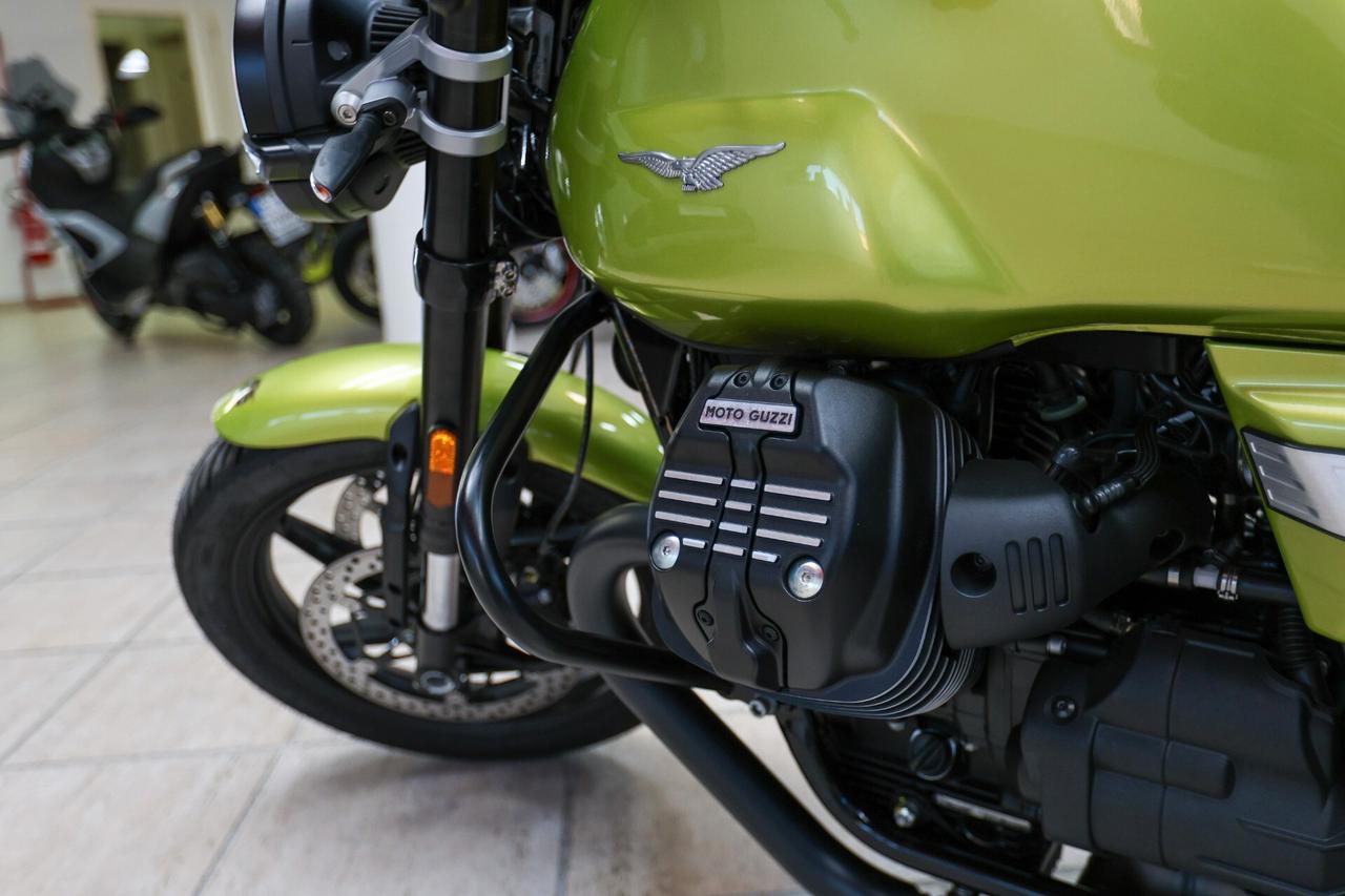 Moto Guzzi V7 SPORT DEMO AZIENDALE