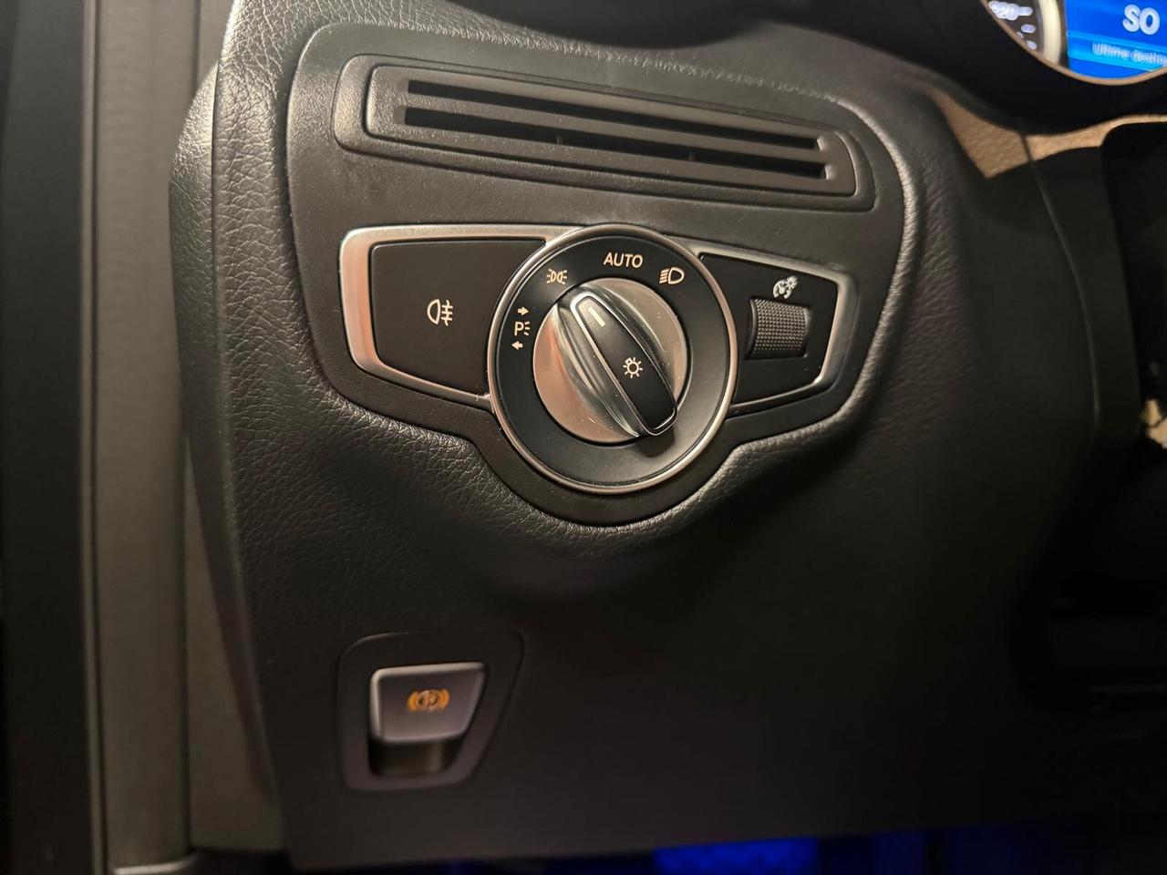 MERCEDES-BENZ GLC 220D COUPE' 4MATIC SPORT 2.0 194CV PELLE NAVI CAM ANNO 2021