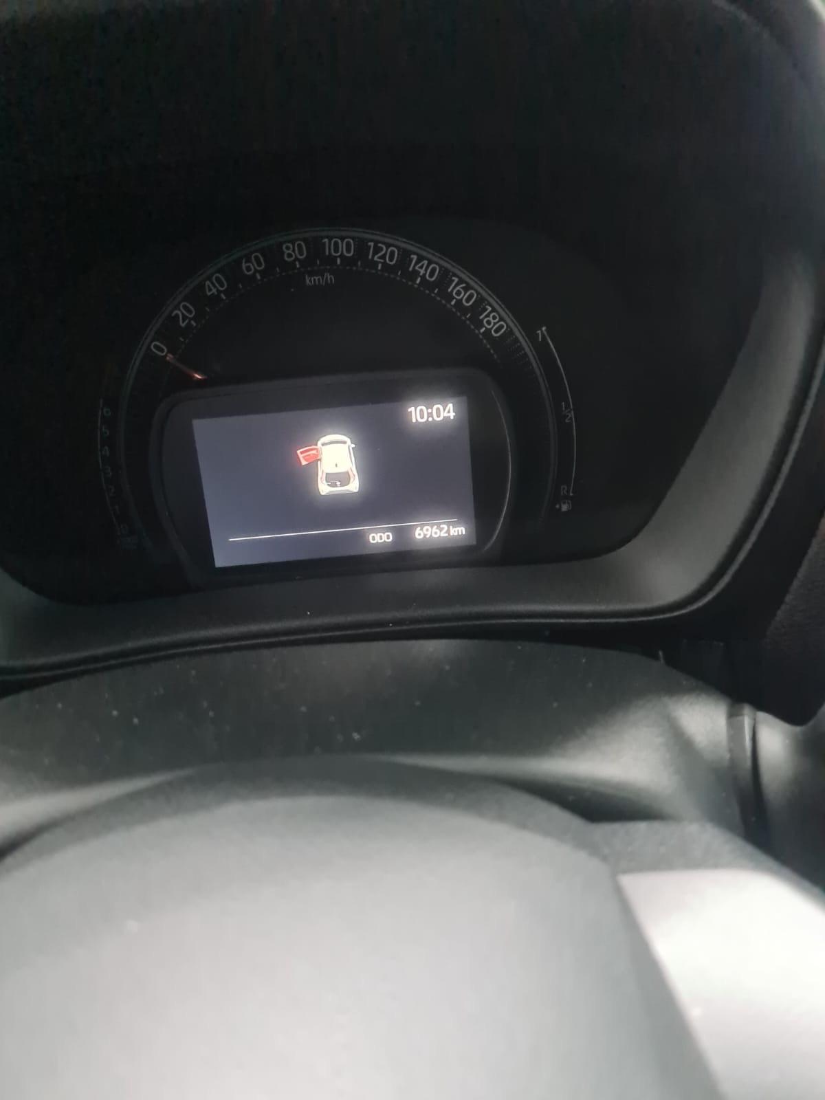 Toyota Aygo X 1.0 VVT-i 72 CV 5 porte Lounge Air