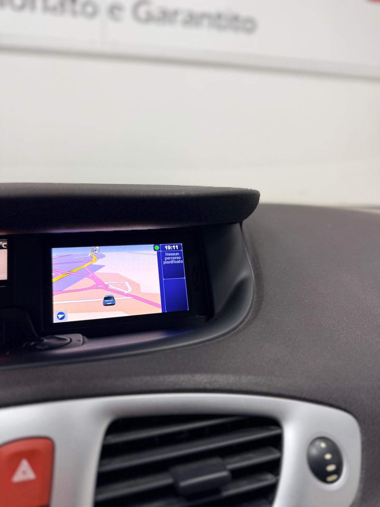 Renault Scenic X-Mod 1.5 dCi 110CV Luxe 01/2010 euro 5 NEOPATENTATI