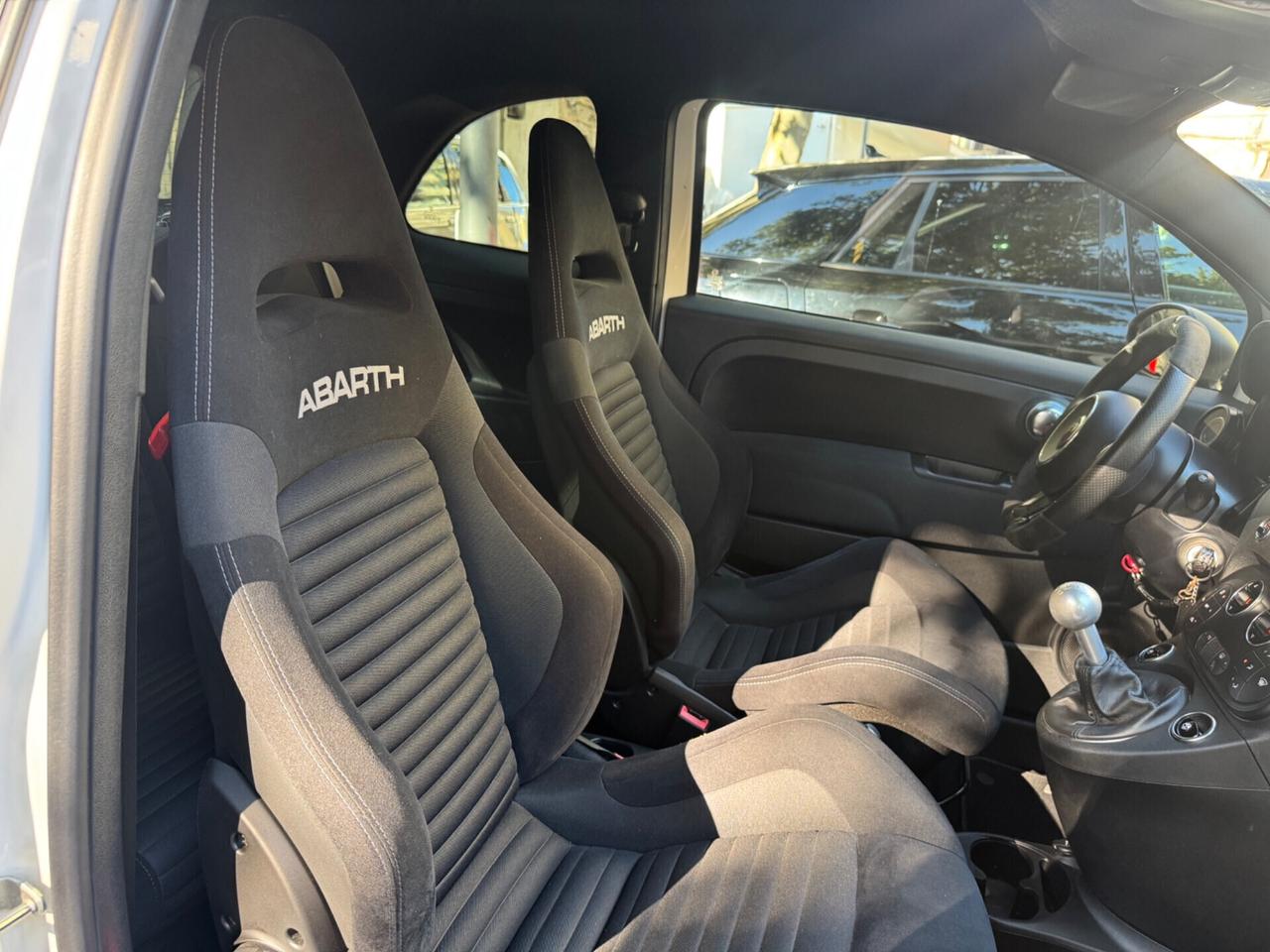 Abarth 595 1.4 Turbo T-Jet 180 CV Competizione