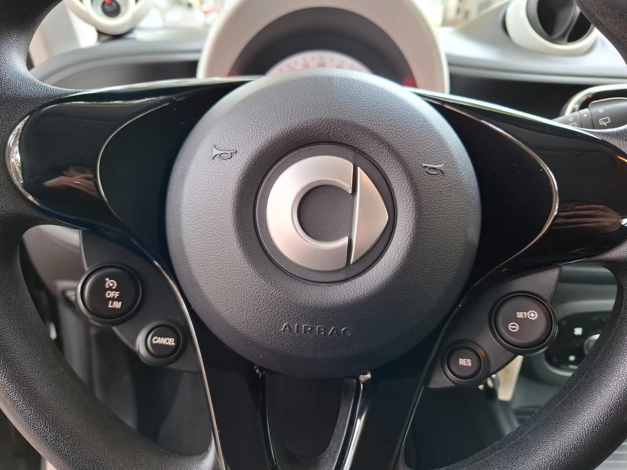 Smart ForTwo EQ PREZZO VERO TAGLIANDI OK NEOPATENTATI