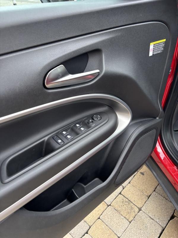 Jeep Avenger 1.2 turbo Altitude fwd 100cv LED-APP CONNECT-17"