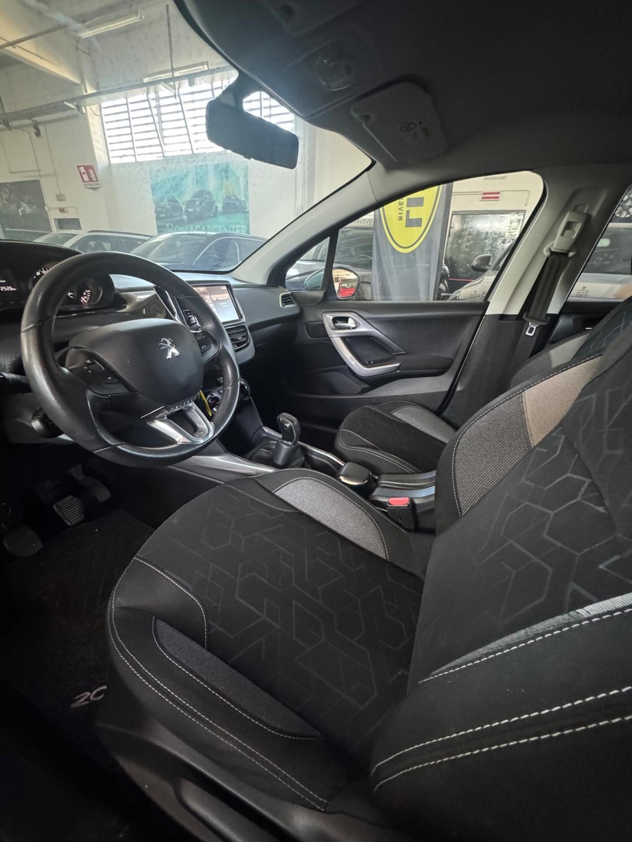 Peugeot 2008 PureTech 82 Access