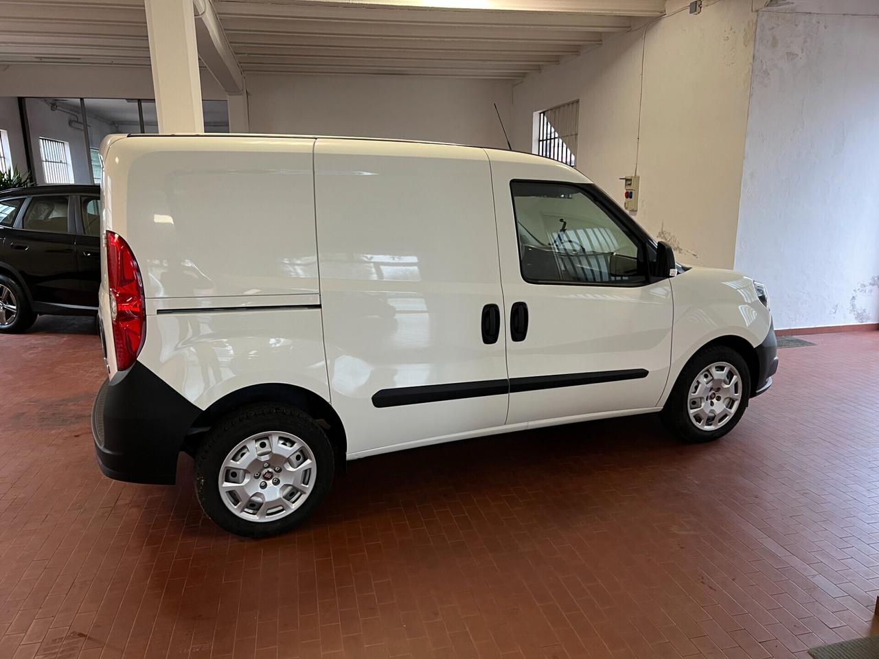 Fiat Doblo 1.6 MJT 101CV PC-TN Cargo Business