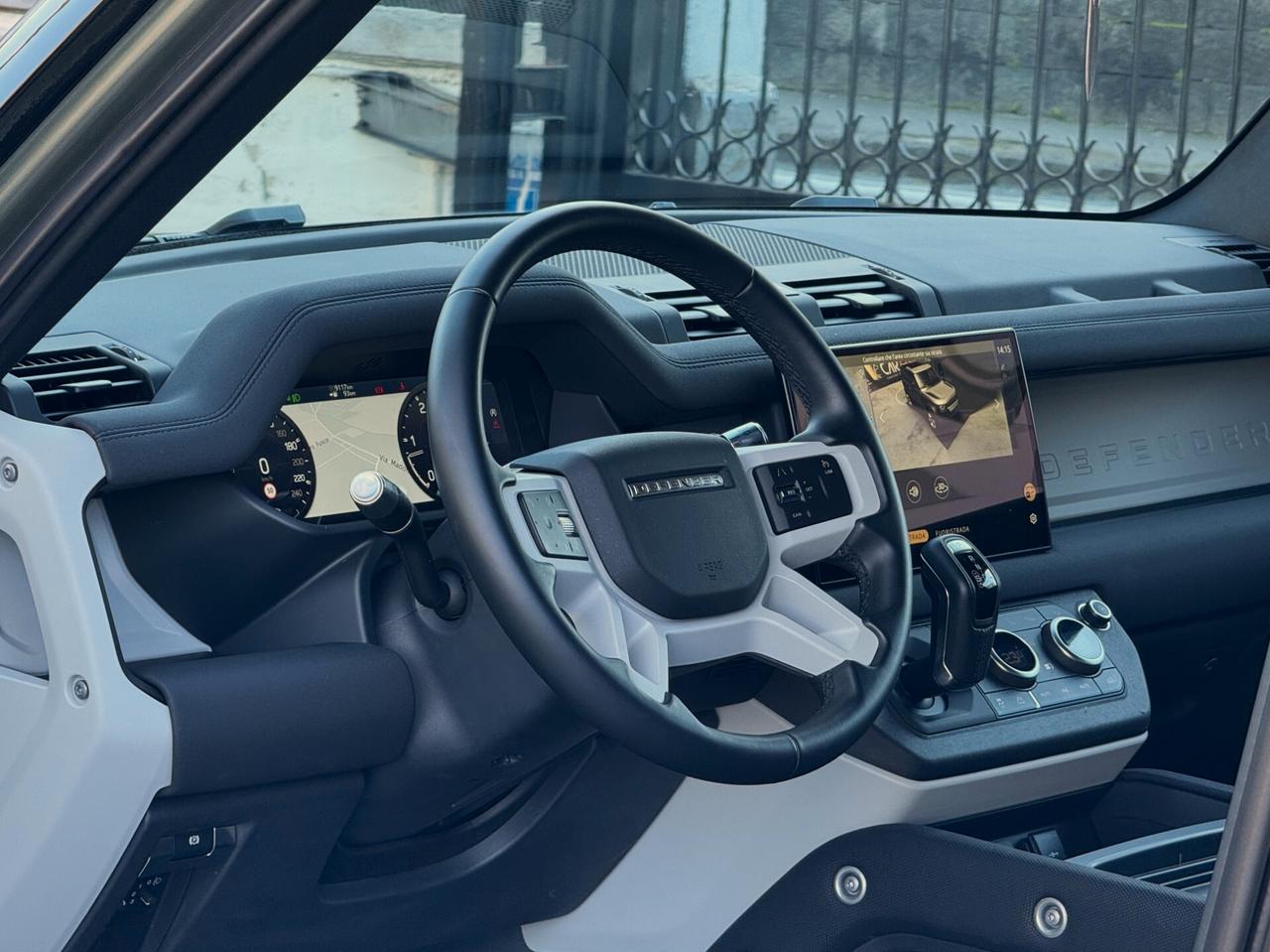 Land Rover Defender 90 3.0d i6 MHEV X-Dynamic S 200CV