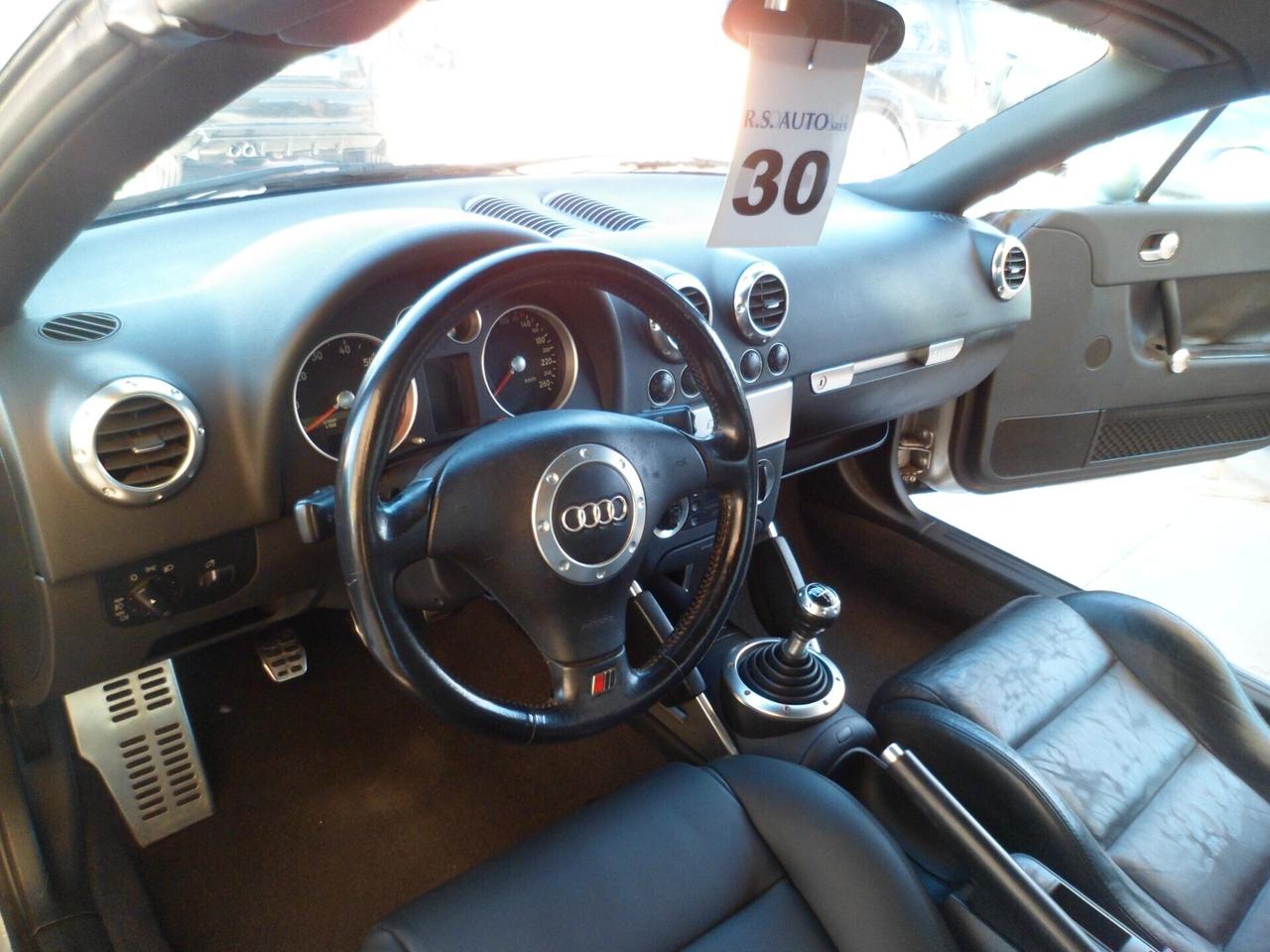 Audi TT Roadster 1.8 T 20V 225 CV cat quattro 01