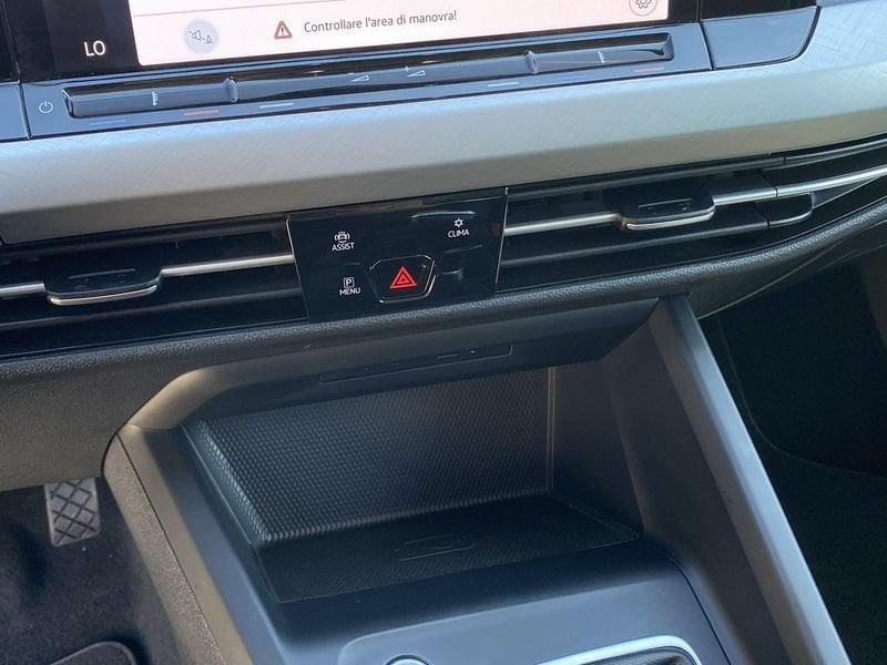 Volkswagen Golf 8 Life 2.0 TDI 116CV