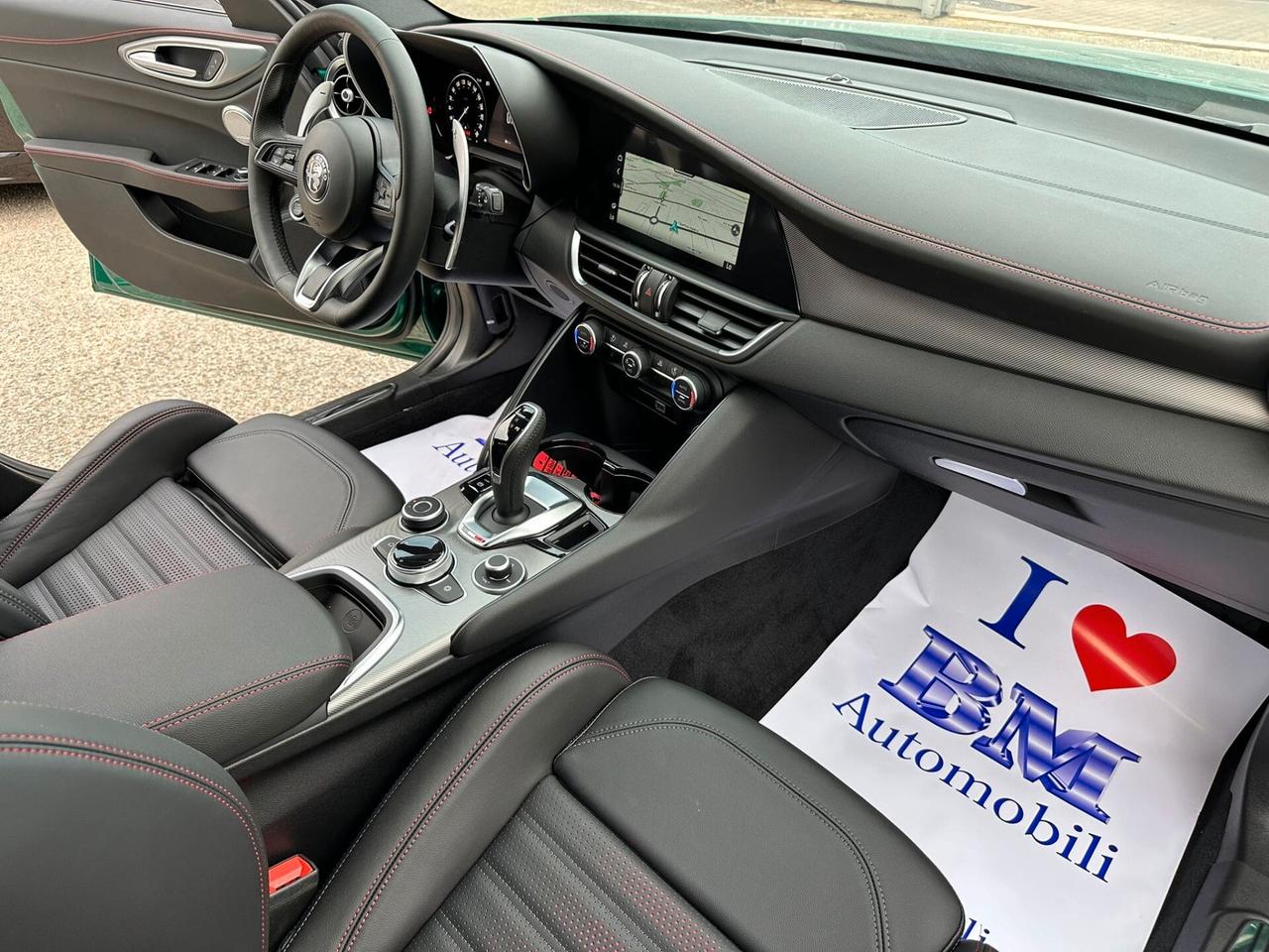 ALFA ROMEO GIULIA TRIBUTO ITALIANO 2.0 TURBO 280 CV AT8 AWD Q4