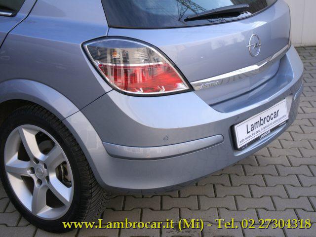 OPEL Astra 1.6 16V VVT 5 porte Cosmo 115cv