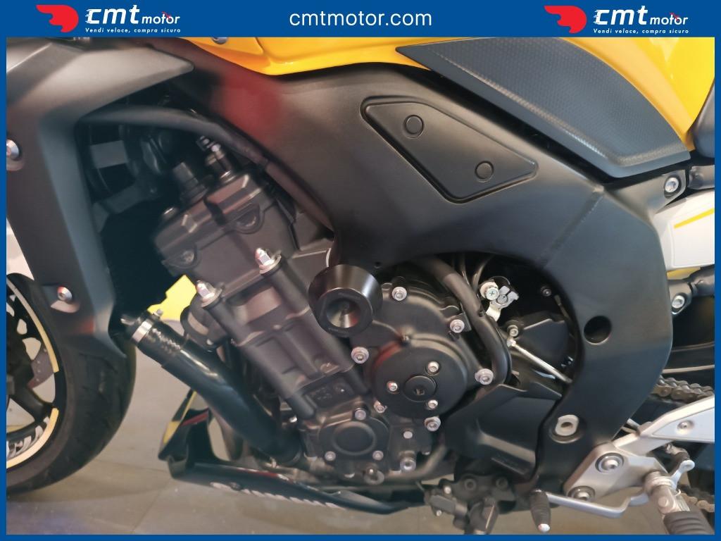 Yamaha FZ1 - 2012