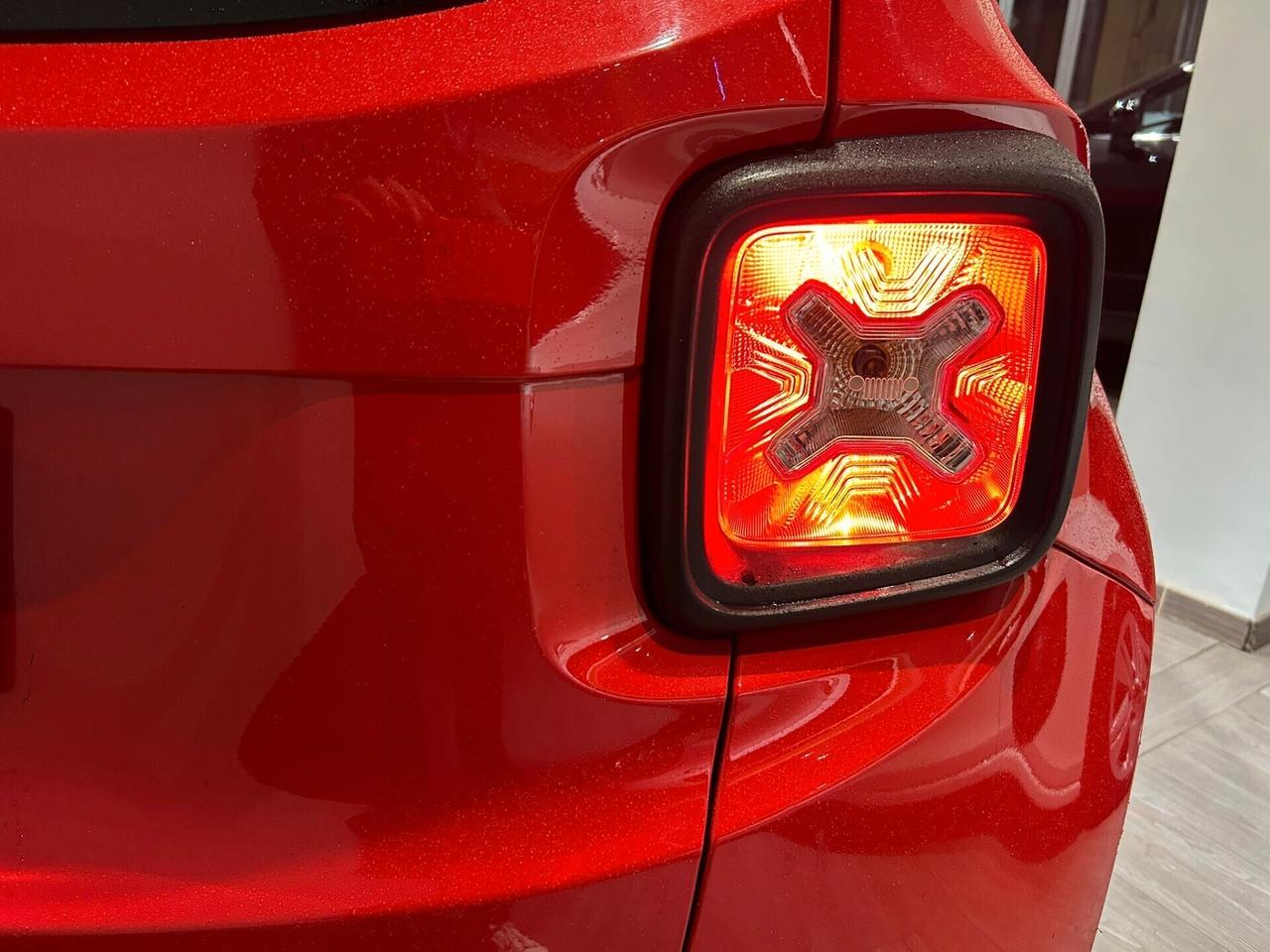 Jeep Renegade 1.6 Mjt 130 CV Longitude