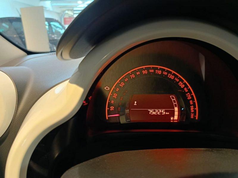 Renault Twingo TCe 90 CV EDC Lovely