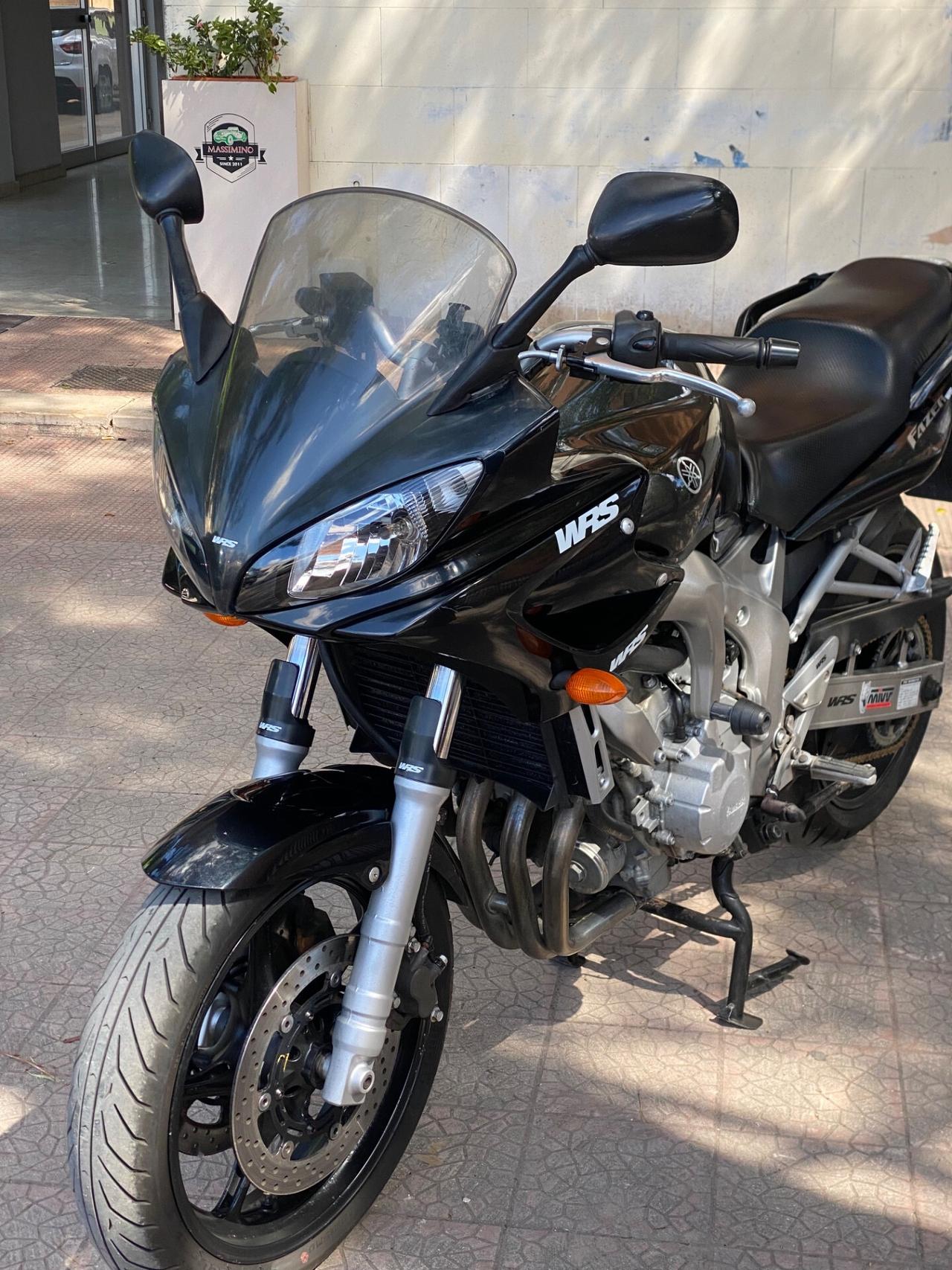 Yamaha FZ6 Fazer S2