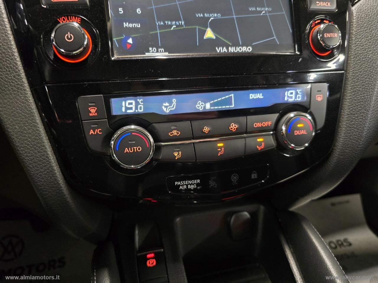 NISSAN Qashqai 1.5 dCi Acenta