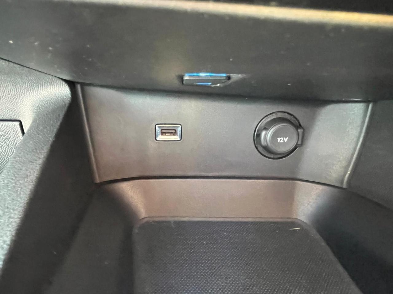 Peugeot 3008 1.6 HDi 120 S&S EAT6 Allure