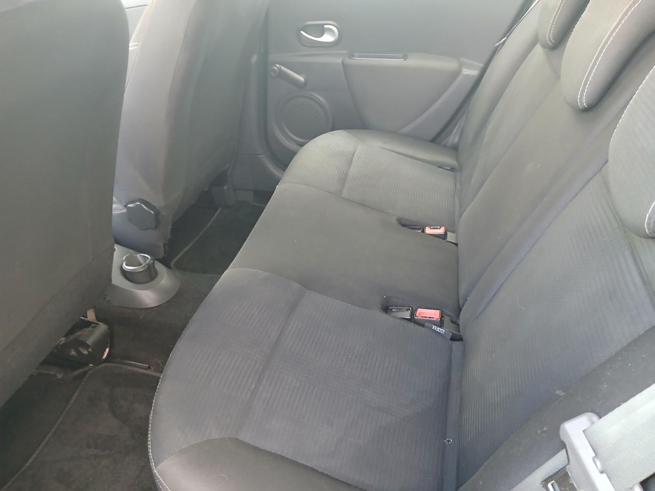 Renault Clio 1.2 16V 5 porte