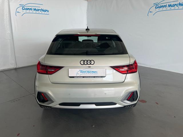 AUDI A1 allstreet citycarver 35 TFSI S tronic ADMIRED