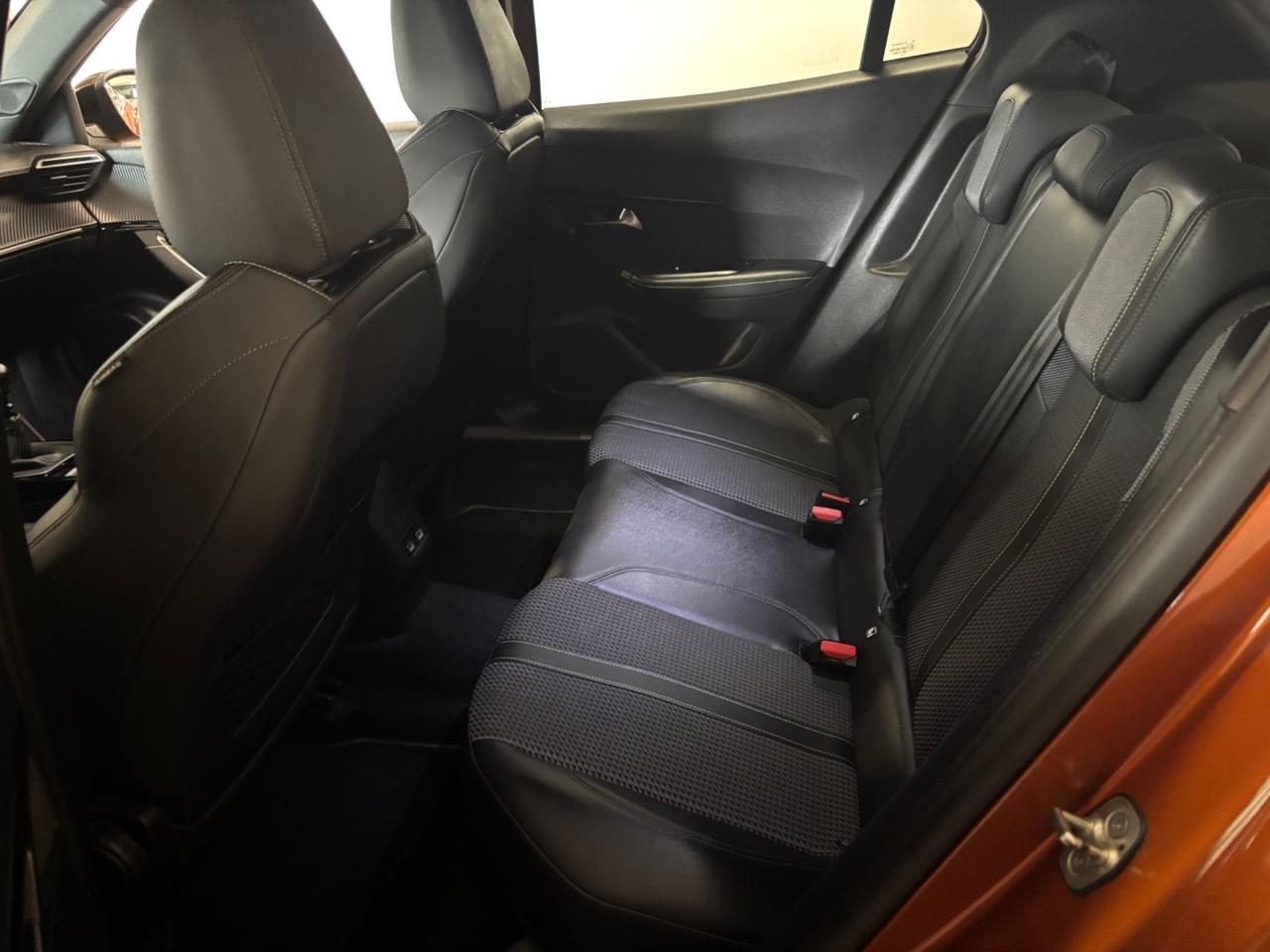 Peugeot 2008 1.2 BENZINA Allure |OK NEOPATENTATI |