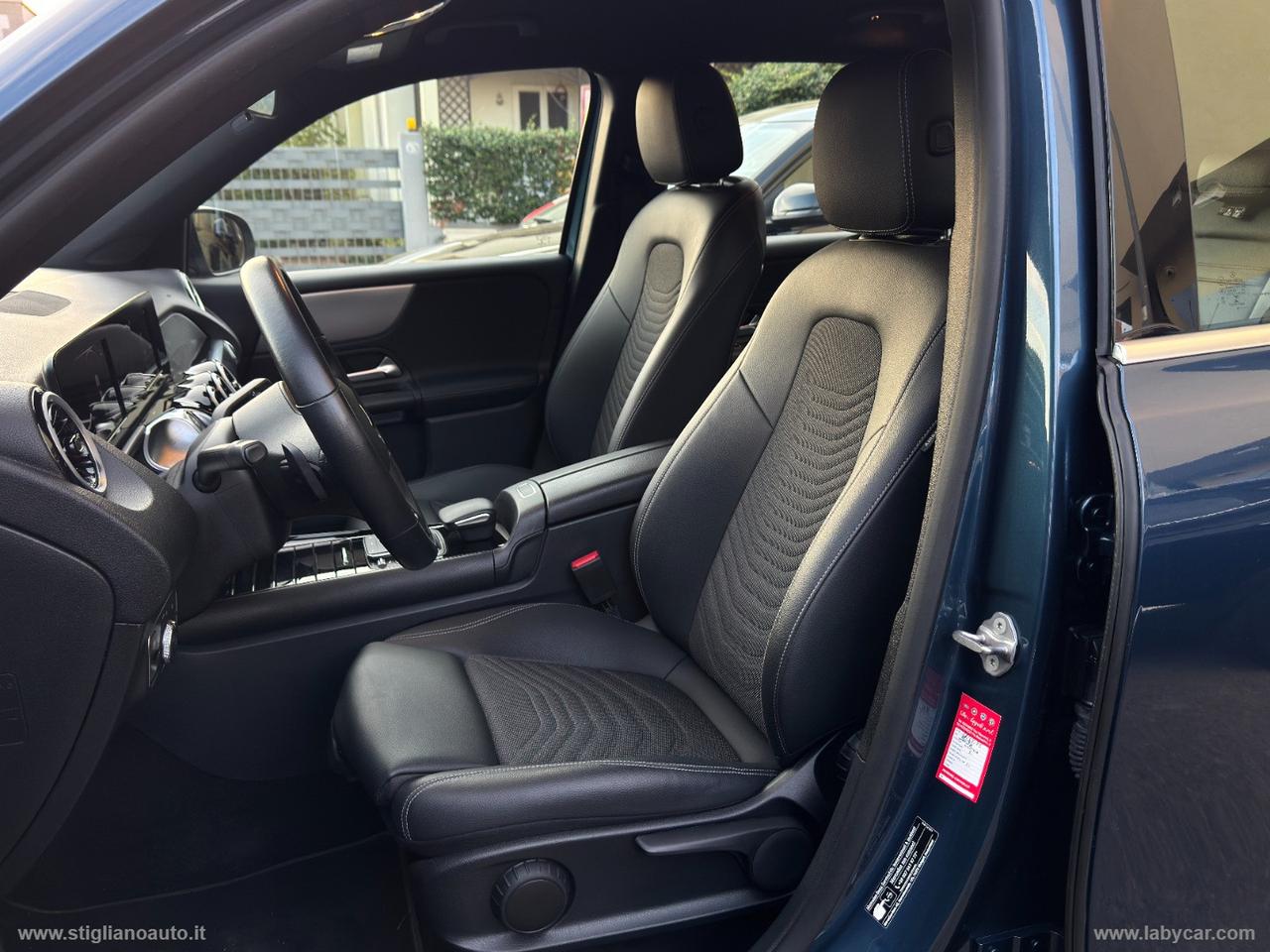 MERCEDES-BENZ GLB 220 d Automatic 4Matic Sport