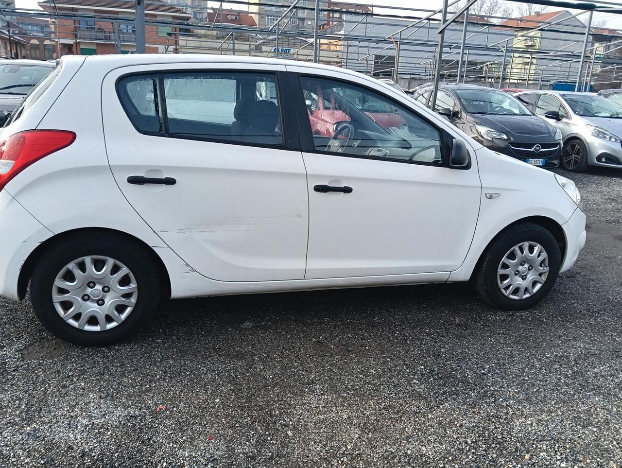 Hyundai i20 1.2 MPI GPL Connectline