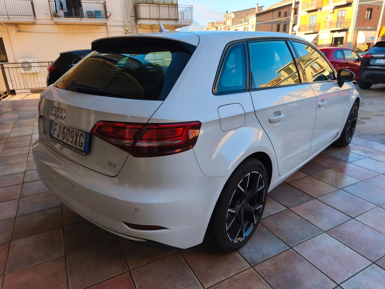 Audi A3 SPB 1.6 TDI Sport COMPRESO PASSAGGIO