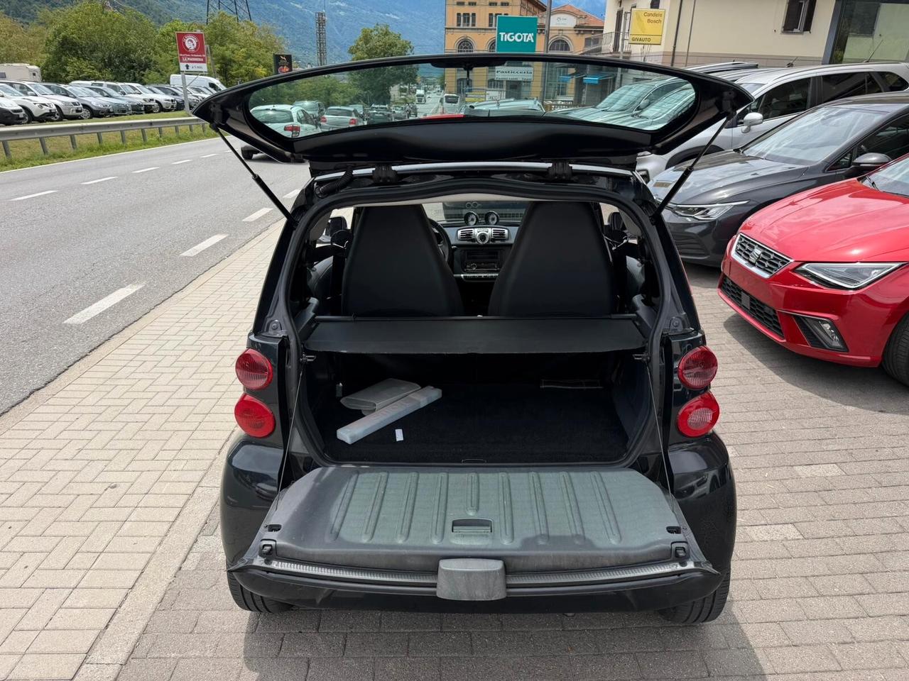 Smart Fortwo 1.0cc 71Cv mhd White
