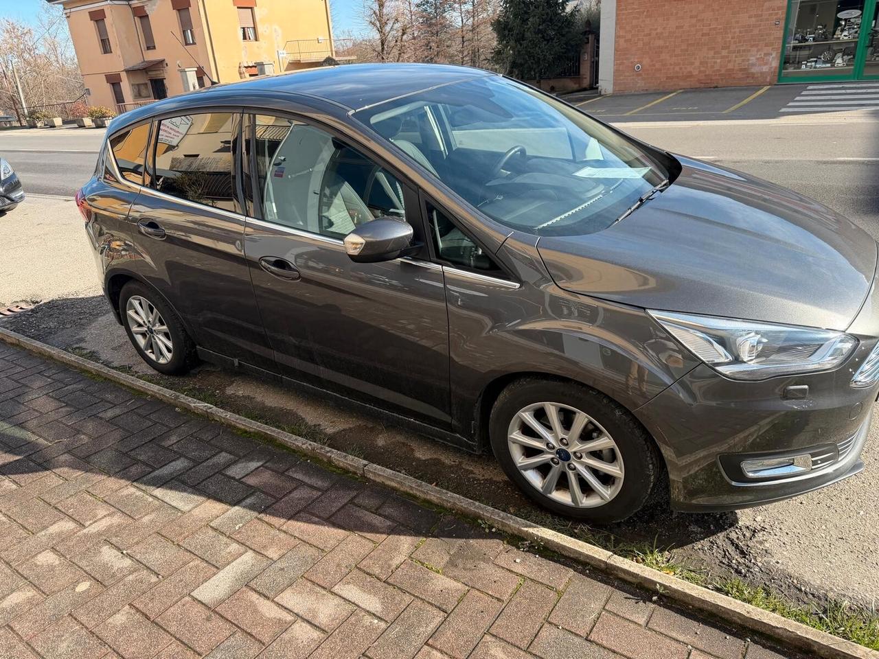 Ford C-Max 1.0 EcoBoost 125CV Titanium