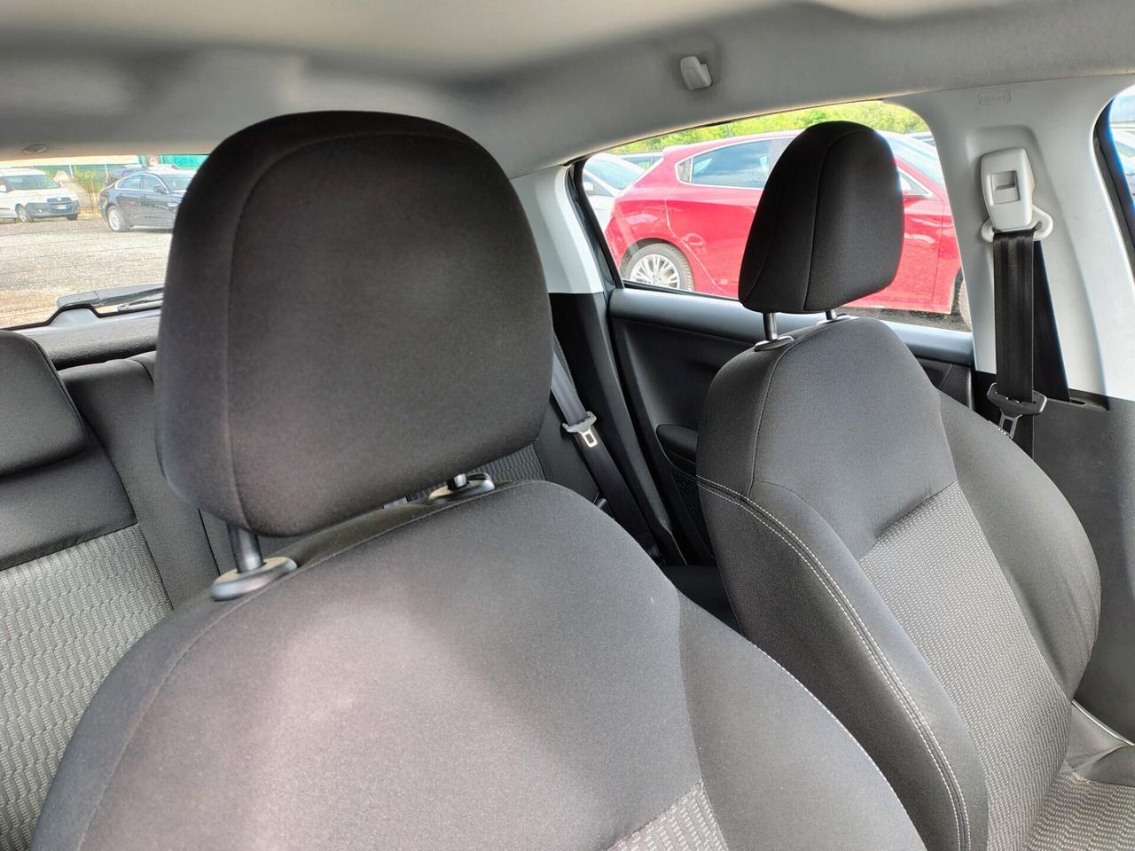 Peugeot 208 PureTech 82 5 porte Allure