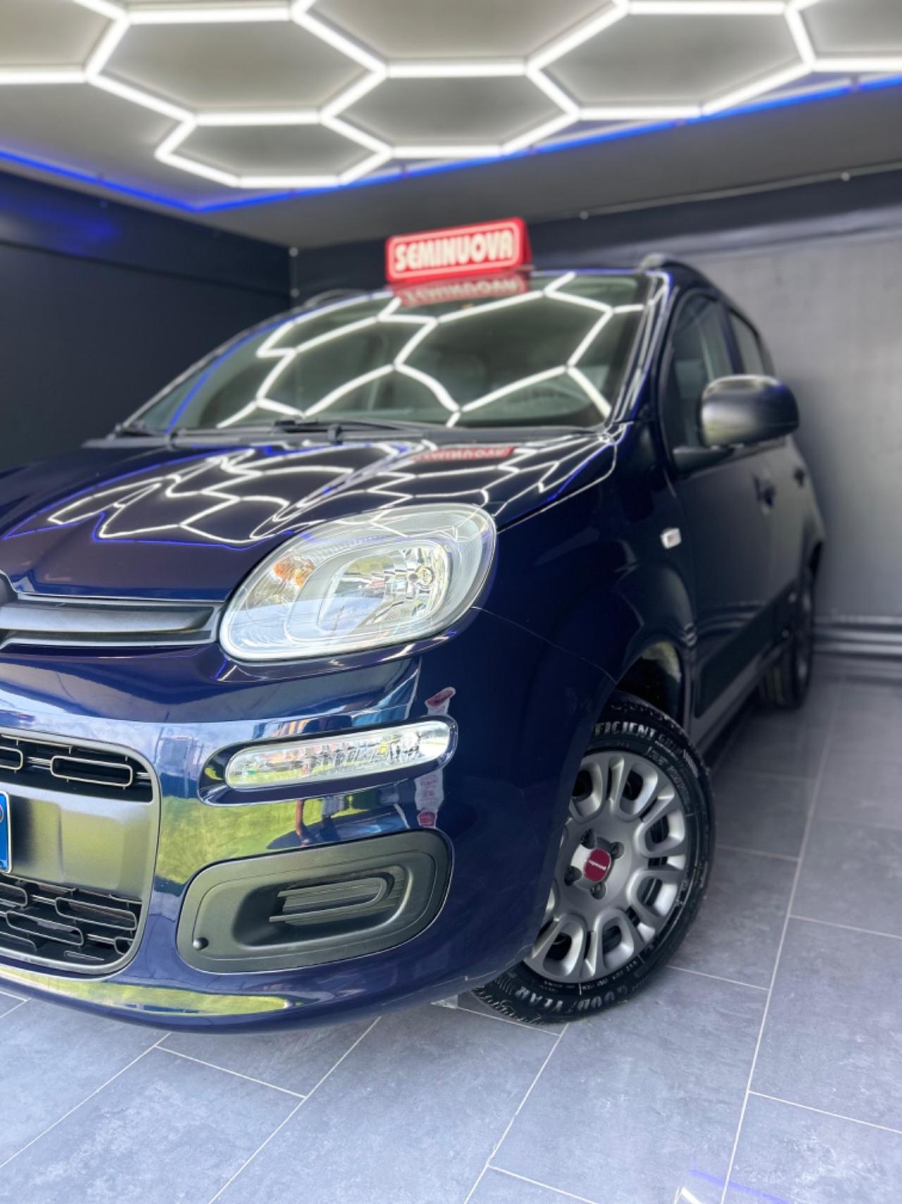 Fiat Panda 1.2 Benziana Lounge 2019