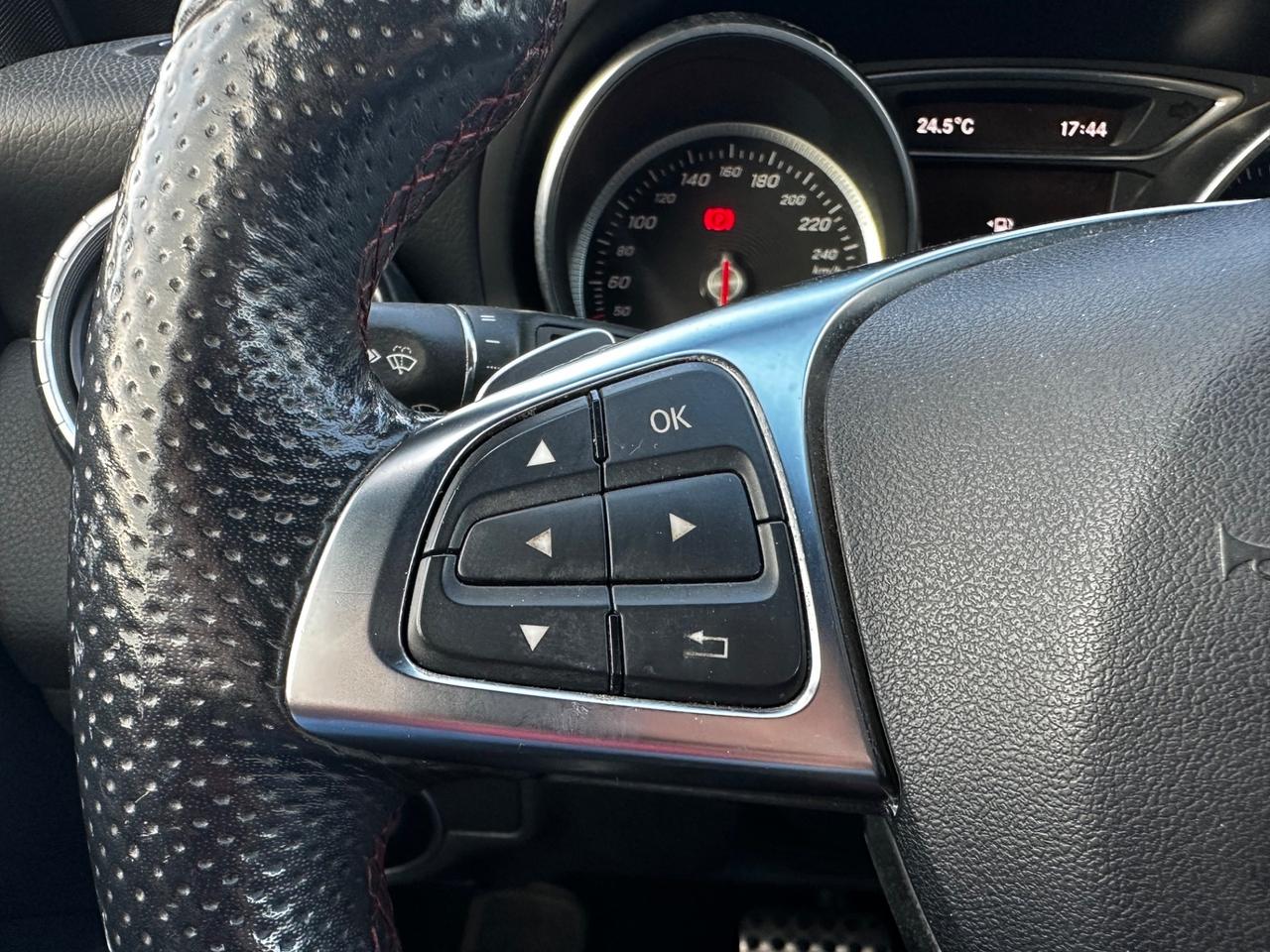 Mercedes-benz CLA 200 d S.W. Automatic Premium