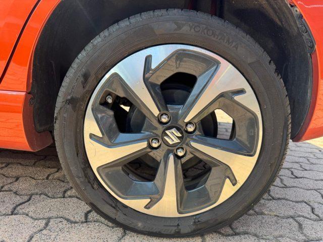 SUZUKI Swift 1.2 Hybrid 4WD AllGrip Top