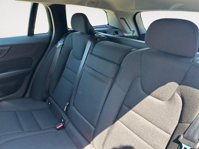 Volvo V60 (2018-->) D3 Business